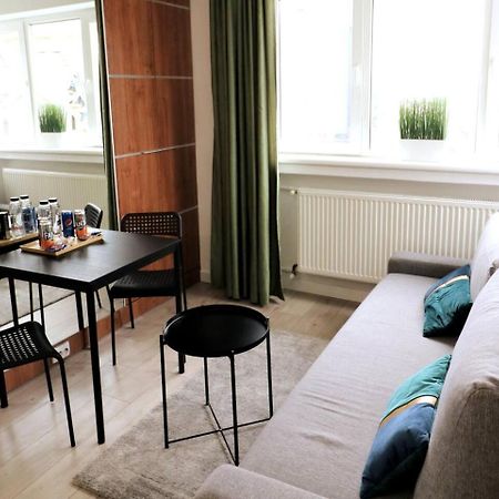 Charming City Center Apartment - Free Minibar Bucarest Exterior foto