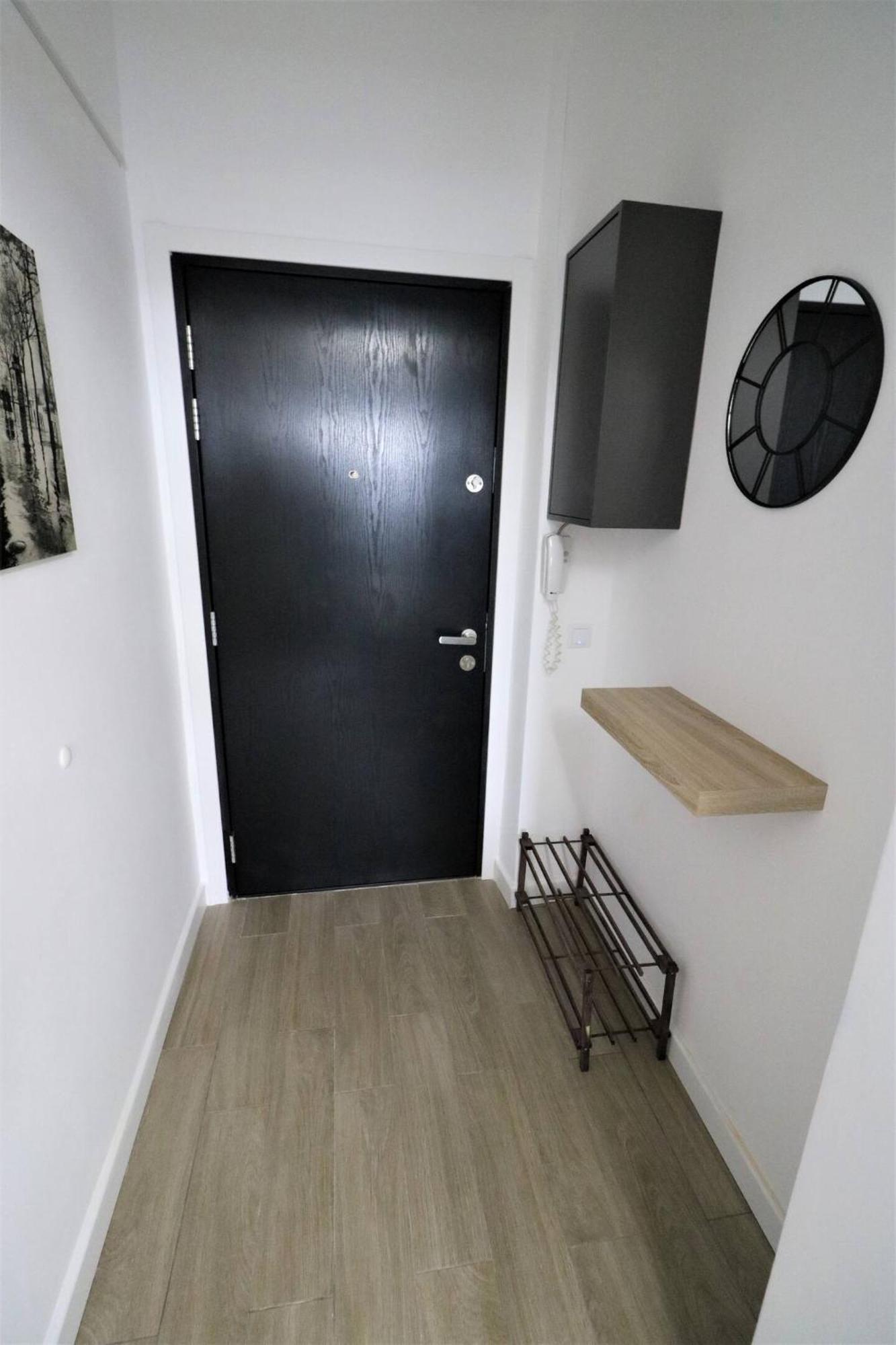 Charming City Center Apartment - Free Minibar Bucarest Exterior foto